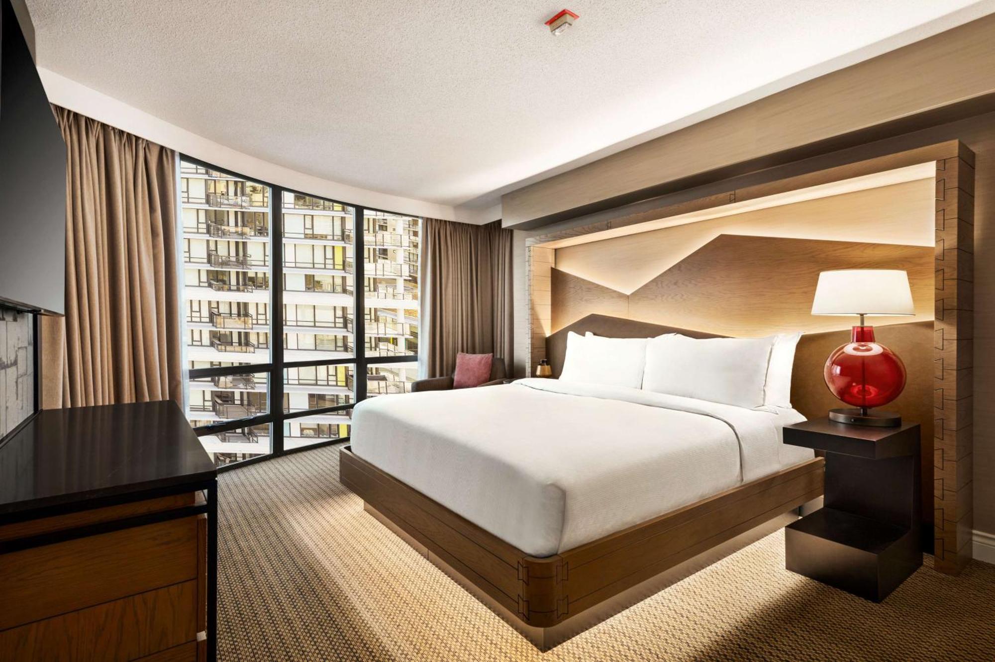 Hilton Vancouver Airport Richmond Exterior photo