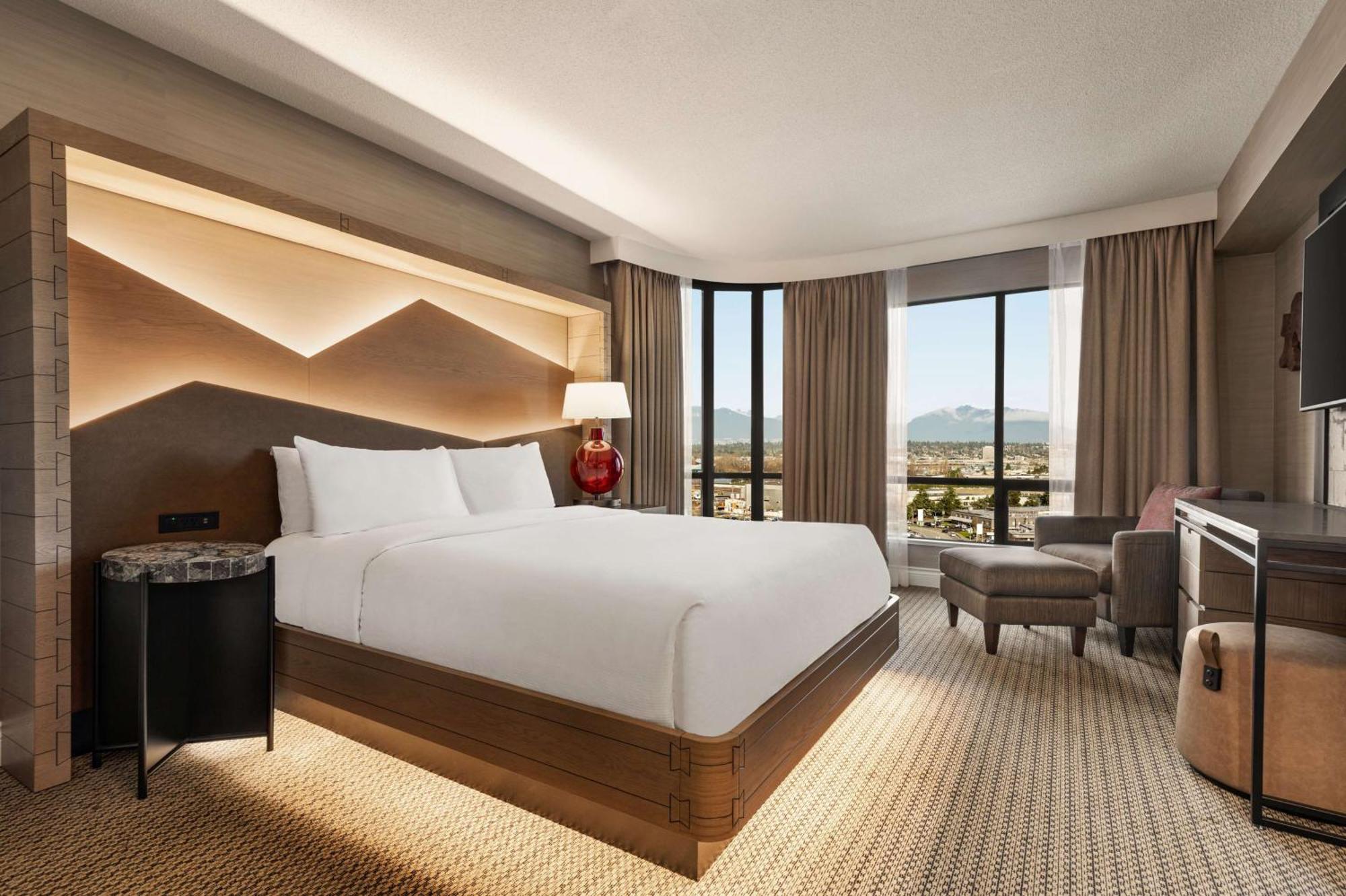 Hilton Vancouver Airport Richmond Exterior photo